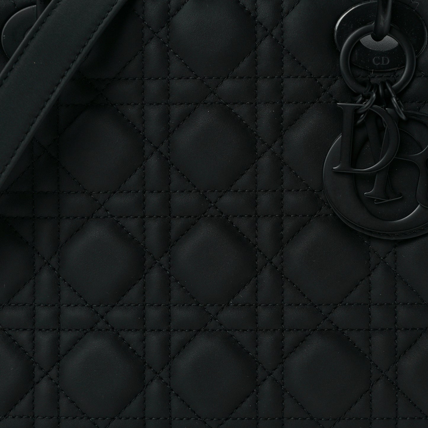 Ultra Matte Calfskin Cannage Medium Lady Dior Black