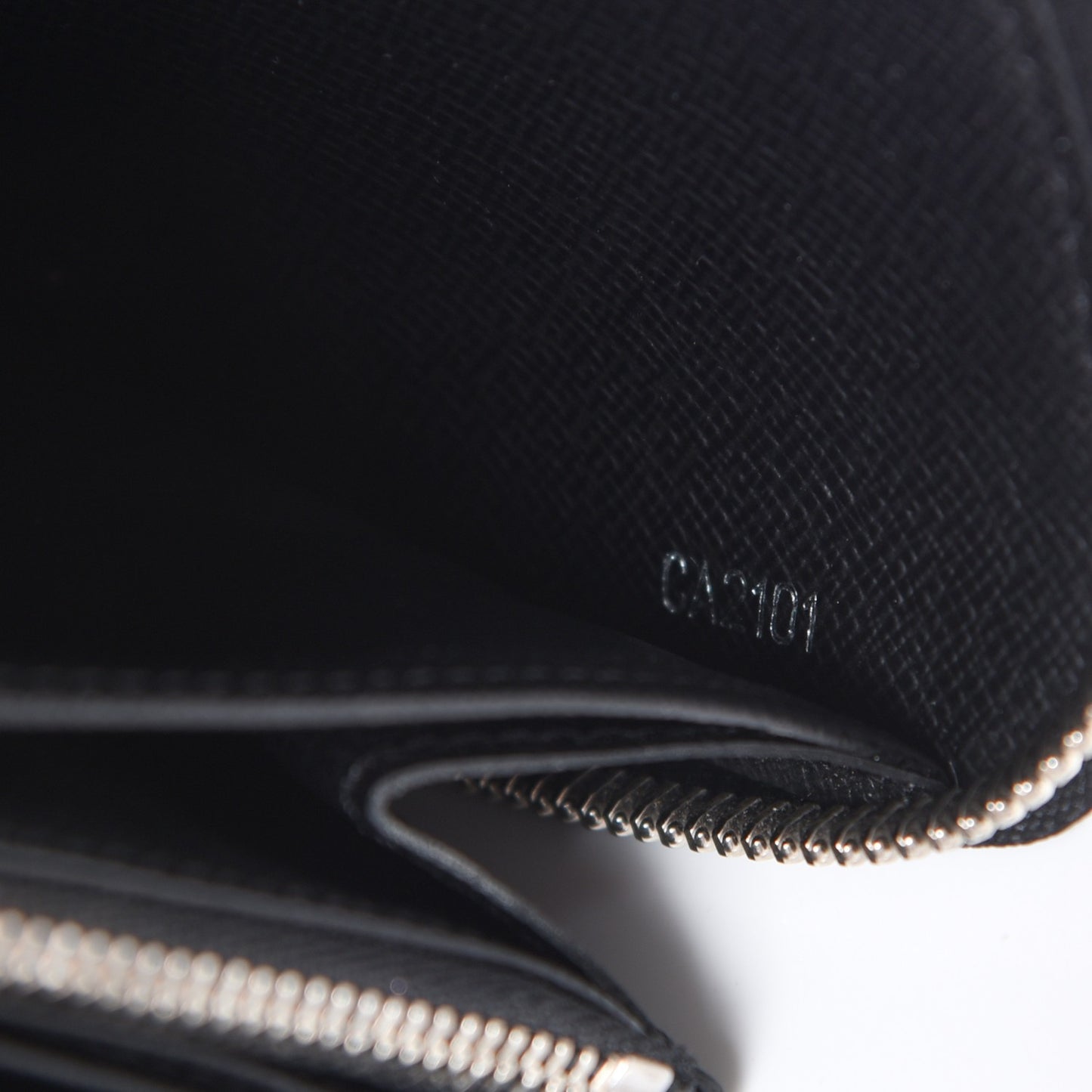Epi Electric Zippy Wallet Black