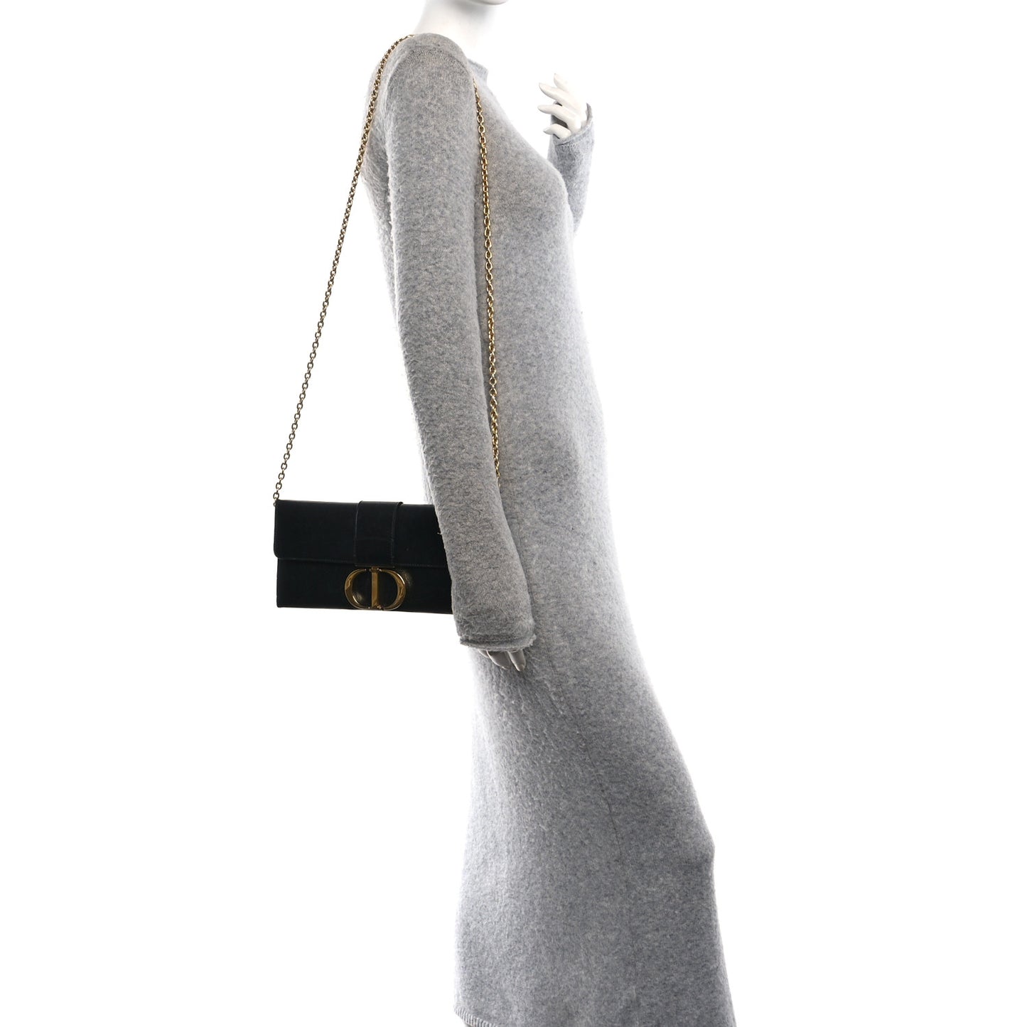 Calfskin 30 Montaigne Chain Pouch Black