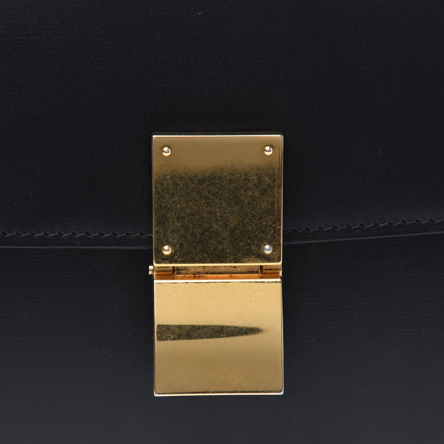 Box Calfskin Medium Classic Box Flap Bag Black
