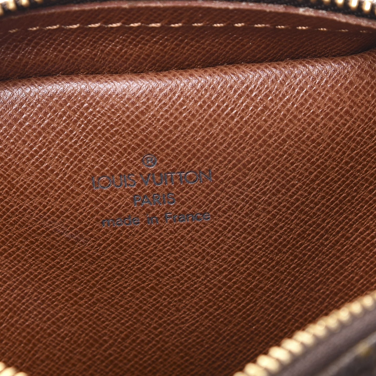 Monogram Amazone
