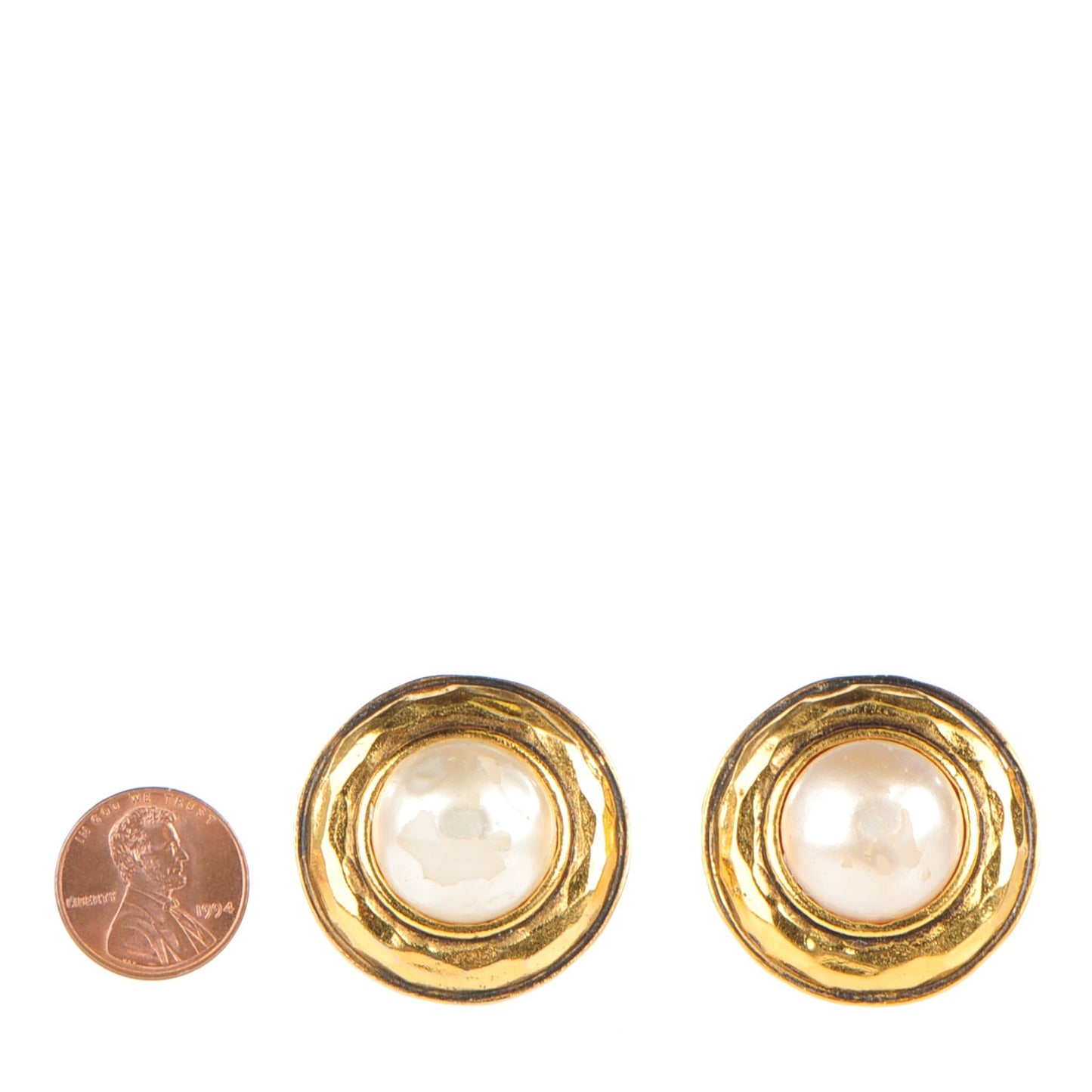 Mother of Pearl Round Clip On Earrings Gold