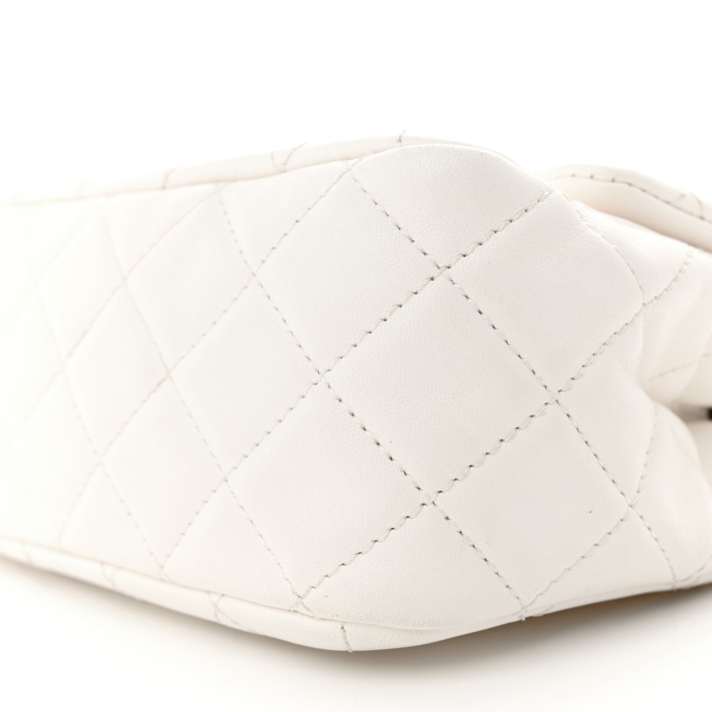 Lambskin Quilted Mini Pearl Crush Flap White