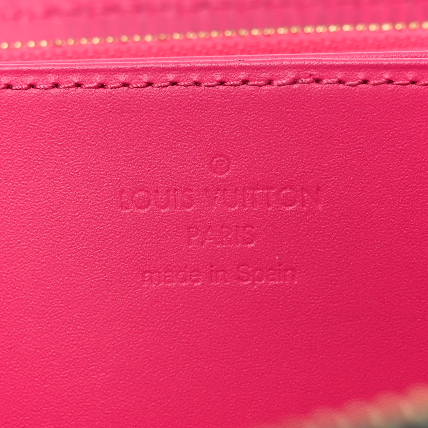 Metallic Vernis Degrade Zippy Wallet Blue Pink