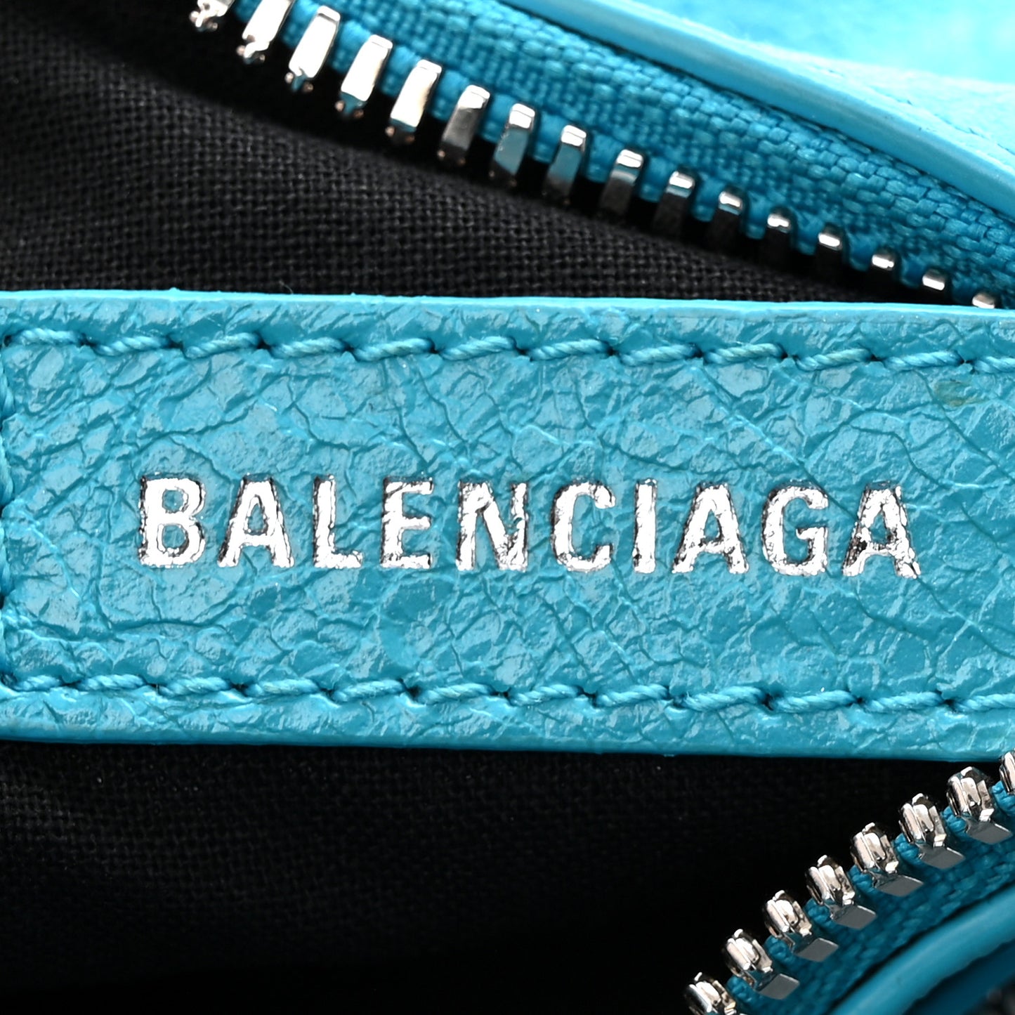 Agneau Arena Le Cagole Shoulder Bag XS Cyan