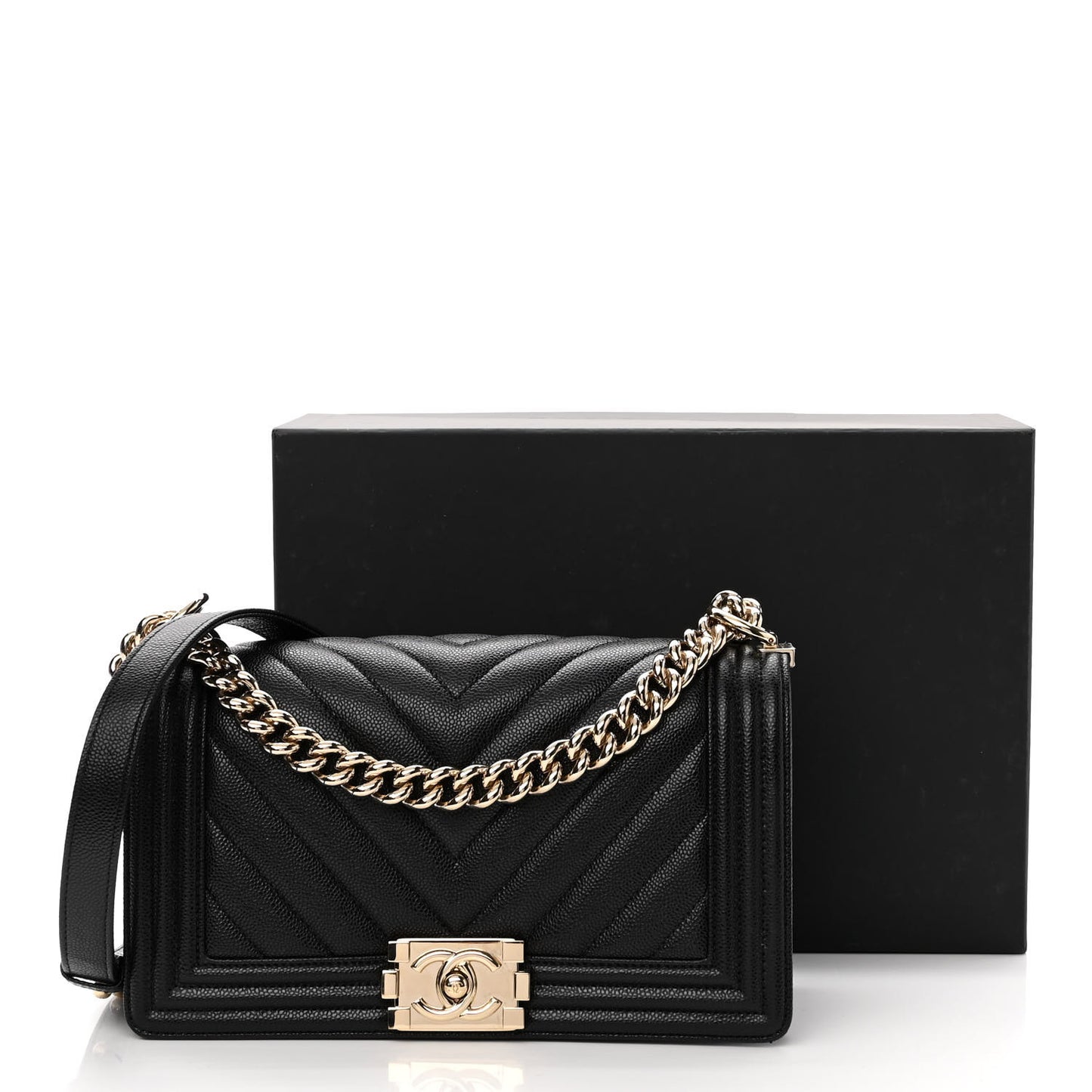 Caviar Chevron Quilted Medium Boy Flap Black