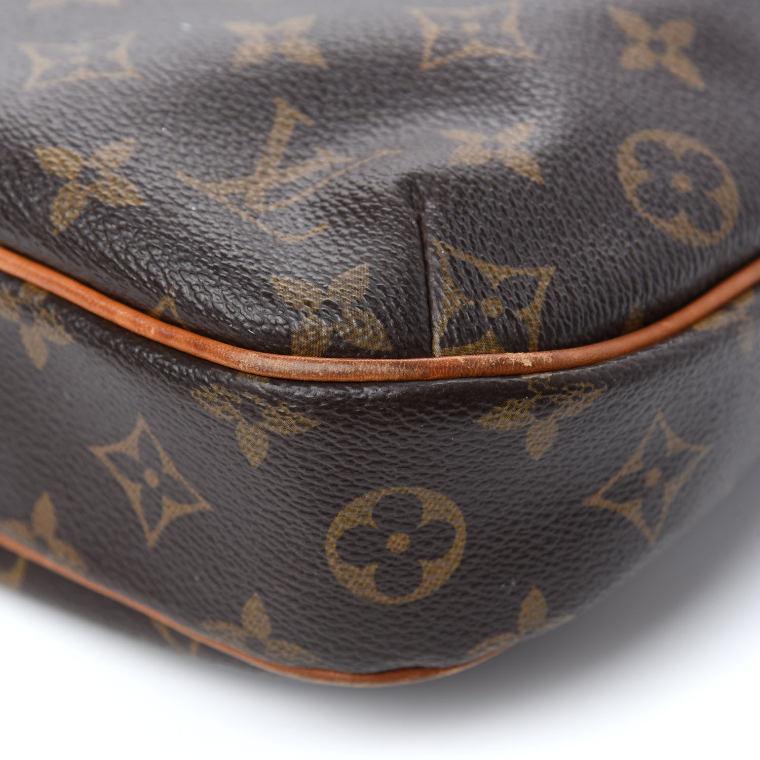 Louis Vuitton Monogram Odeon PM 12 of 20
