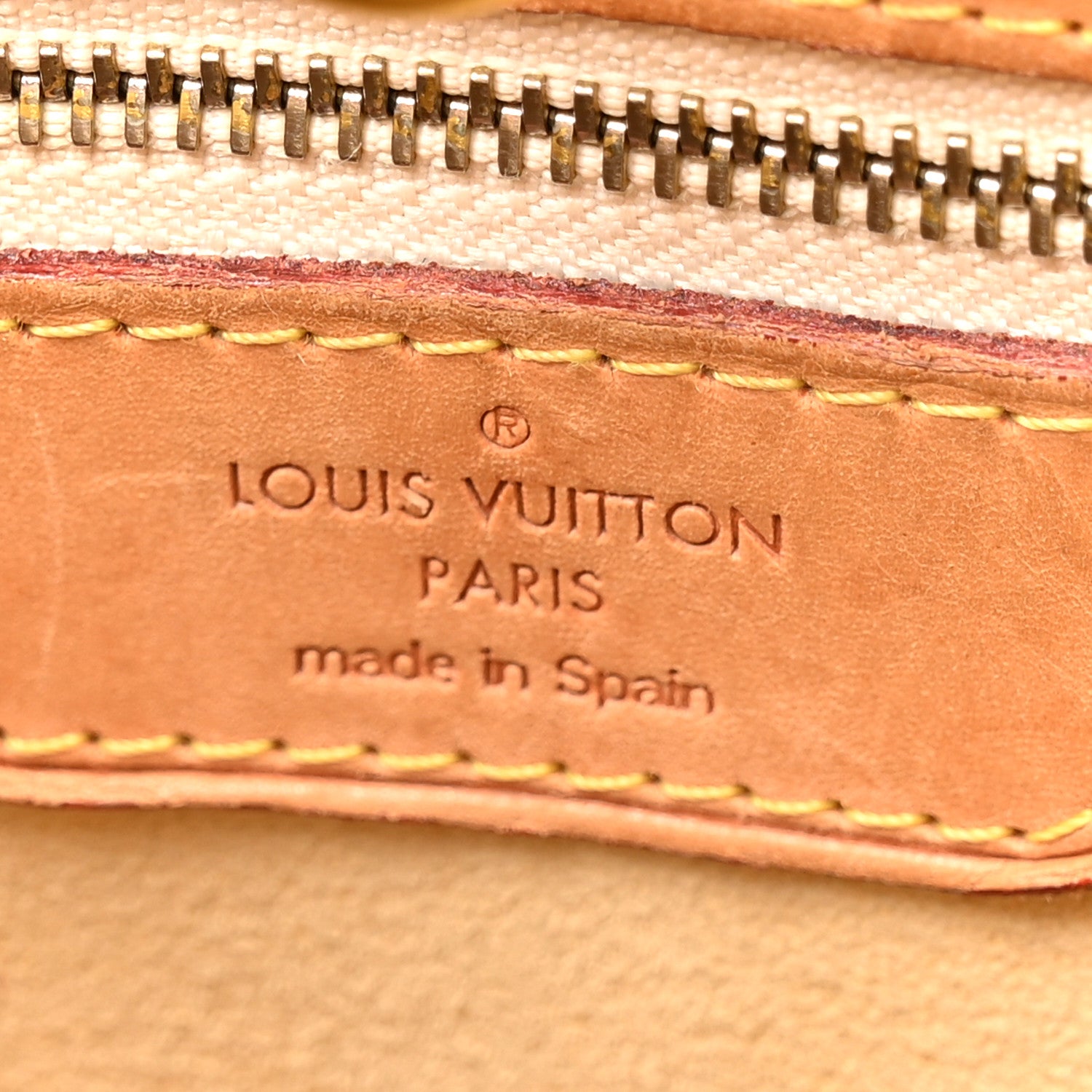Louis Vuitton Damier Azur Hampstead MM 6 of 15