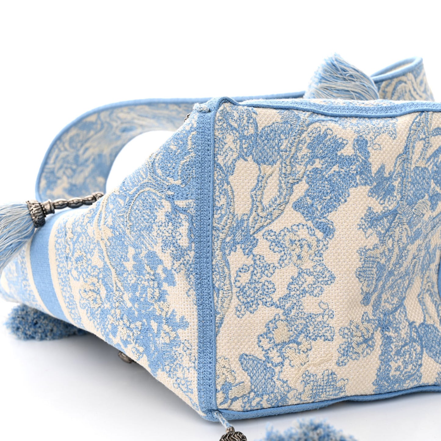 Canvas Reverse Embroidered Toile De Jouy D-Bubble Bucket Bag Blue