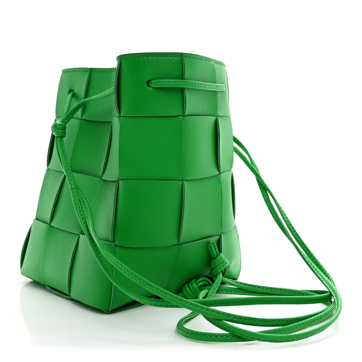 Bottega Veneta Nappa Maxi Intrecciato Small Cassette Bucket Bag Parakeet 3 of 9