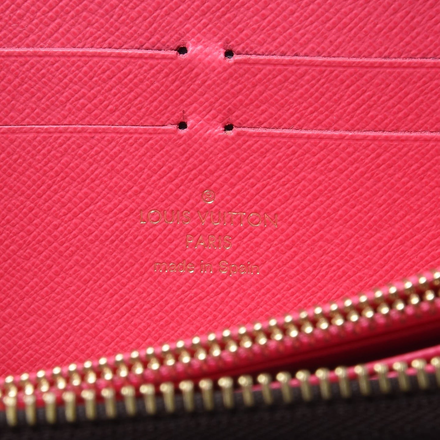 Monogram V Zippy Wallet Grenade