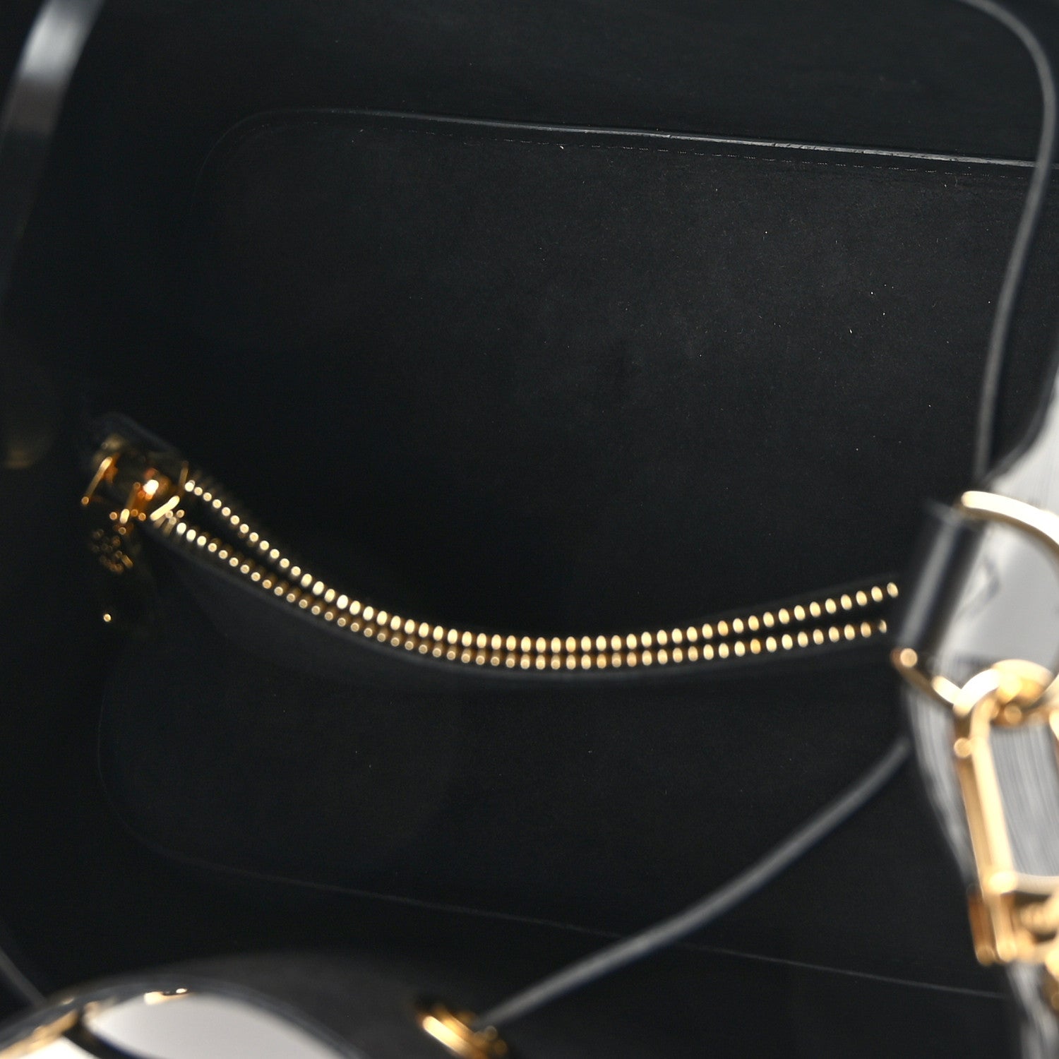 Louis Vuitton Epi Love Lock NeoNoe Black 5 of 11