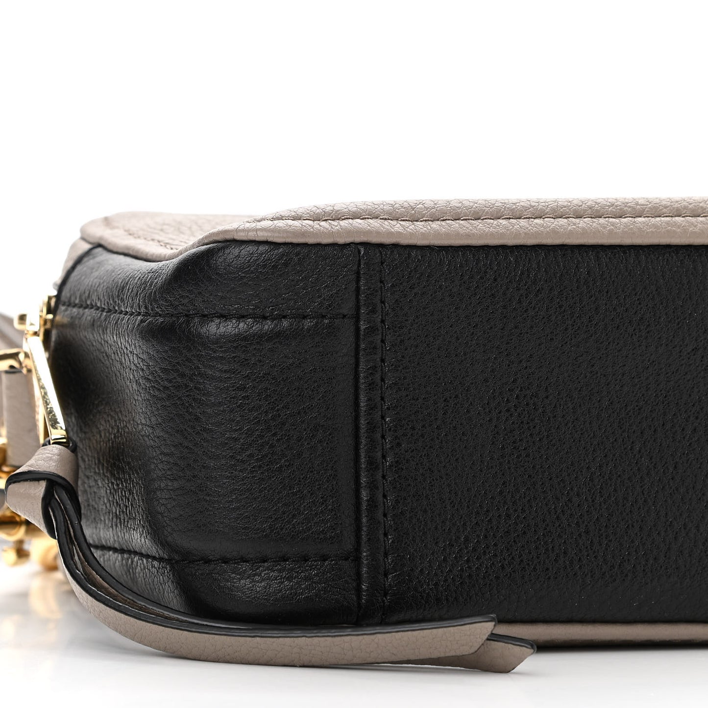 Supple Natural Grain Calfskin The Softshot 21 Bag Multicolor