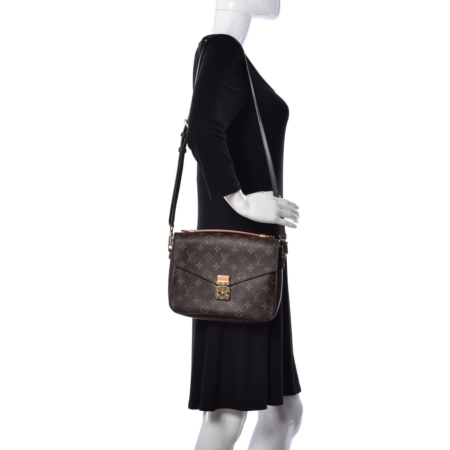 Monogram Pochette Metis