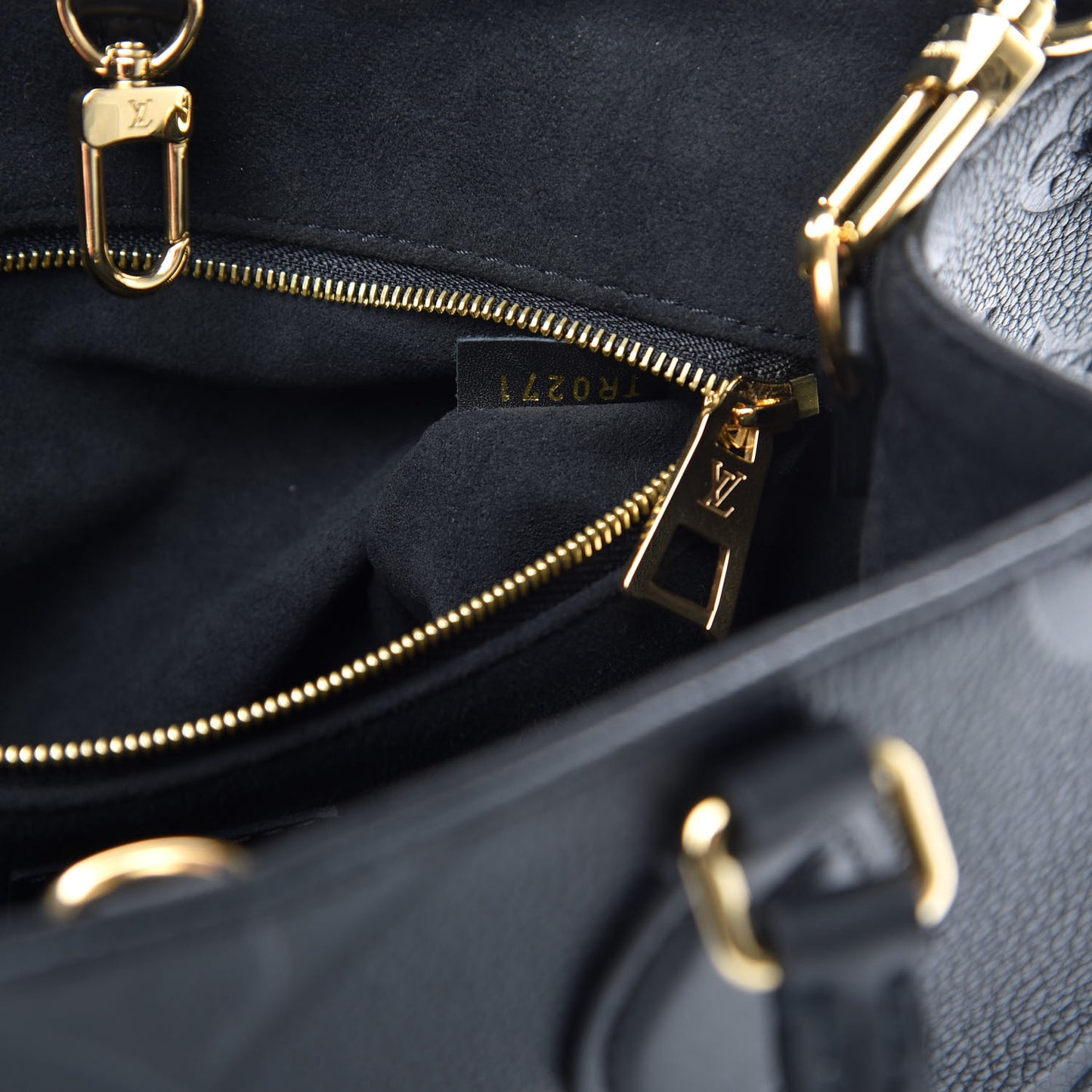 Empreinte Monogram Giant Onthego PM Black