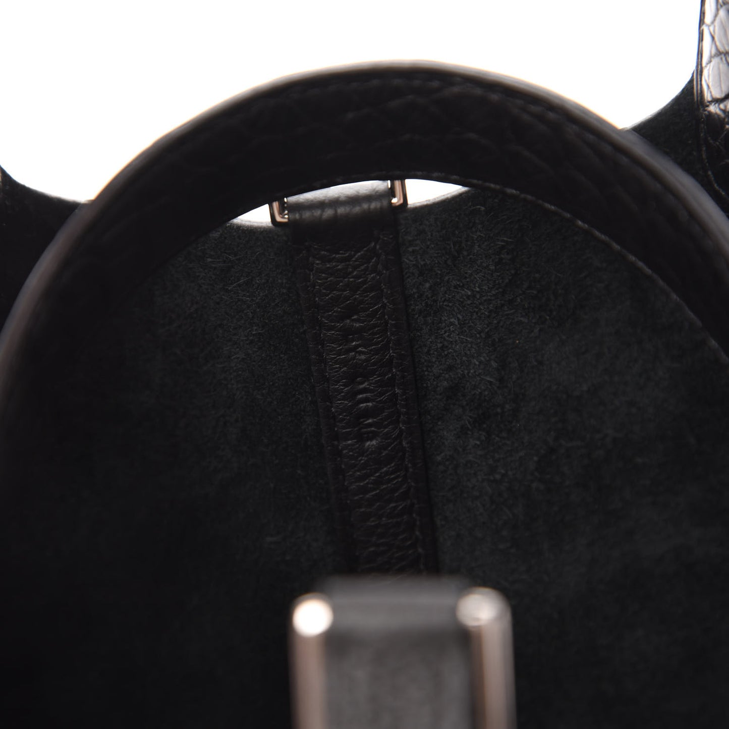 Taurillon Clemence Matte Alligator Picotin Lock Touch 18 PM Black