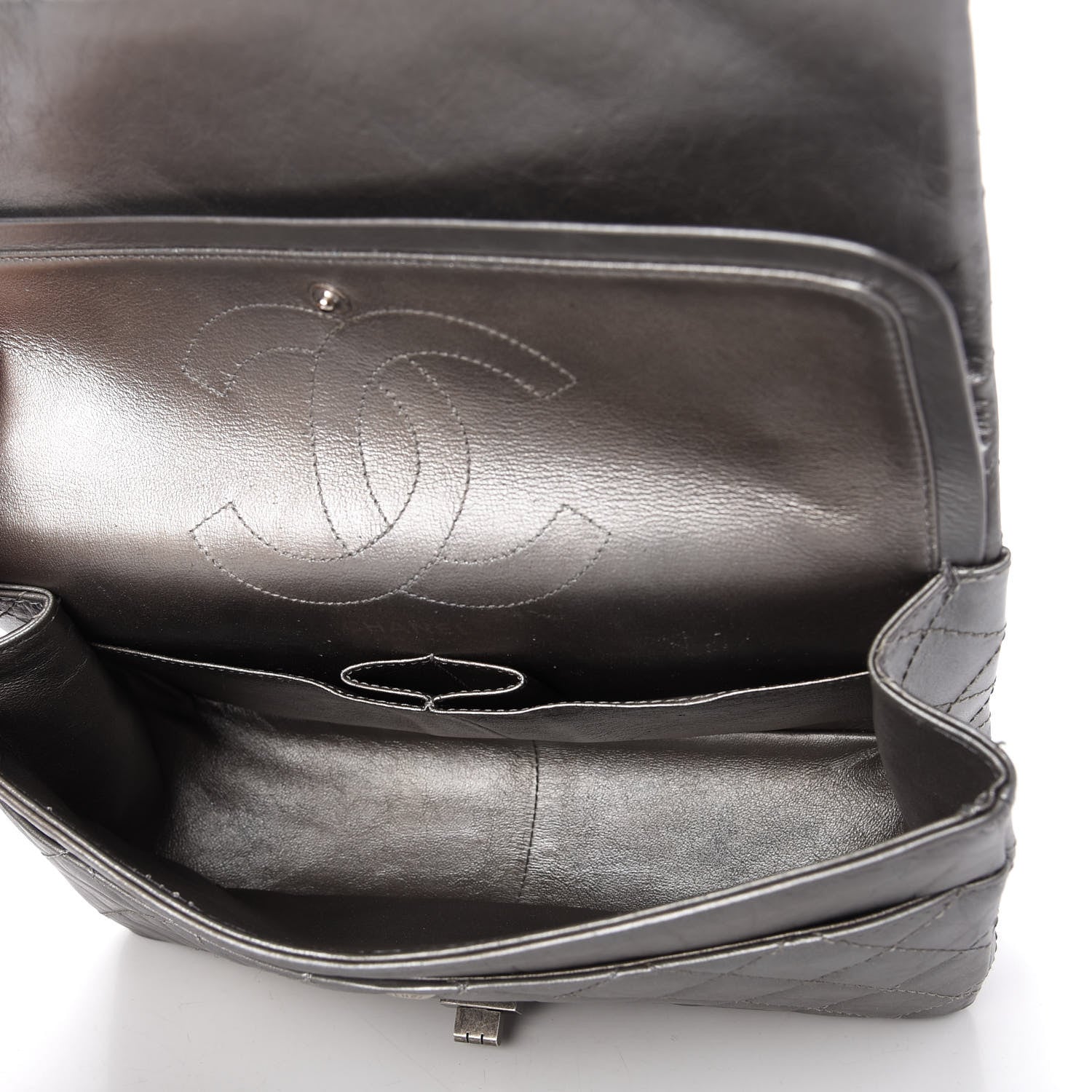 Chanel Metallic Aged Calfskin Quilted 2.55 Reissue 226 Flap Silver 5 of 11