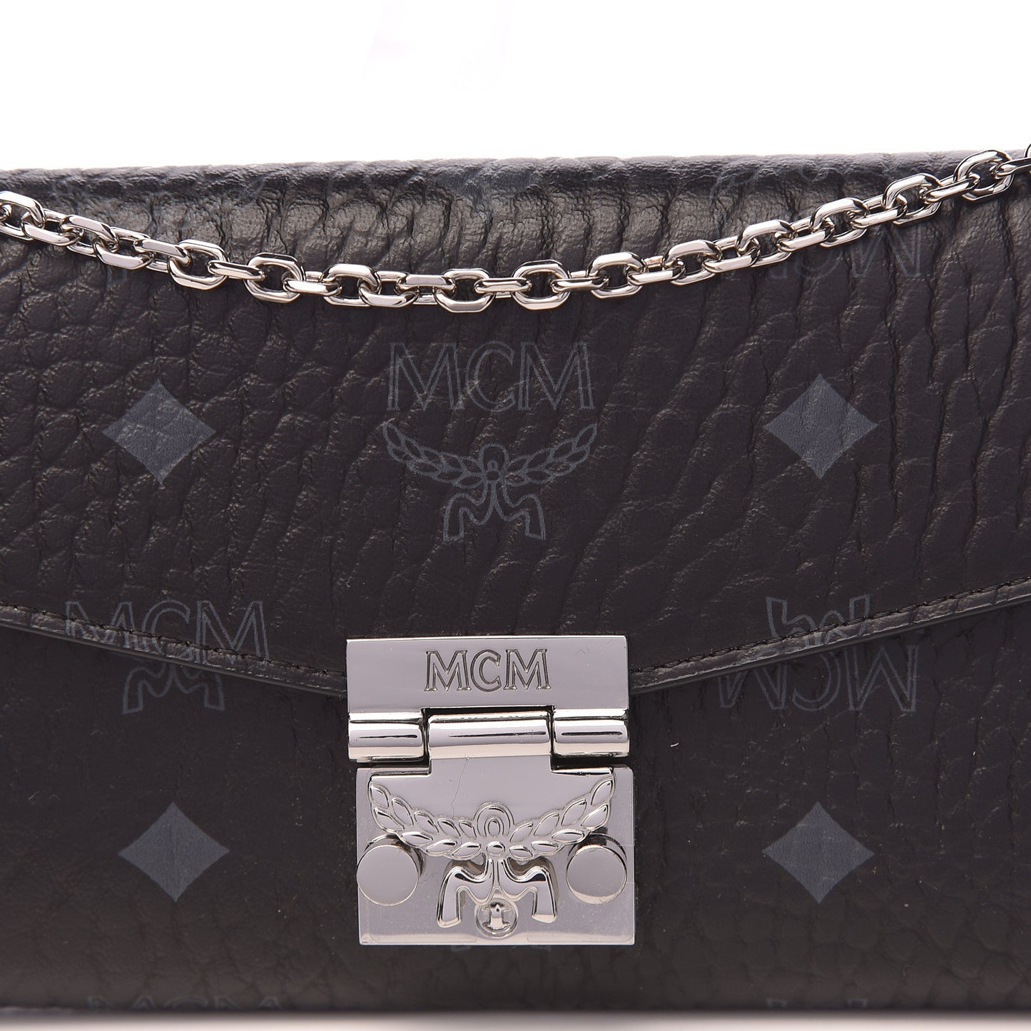 Visetos Large Patricia Wallet On Chain Black
