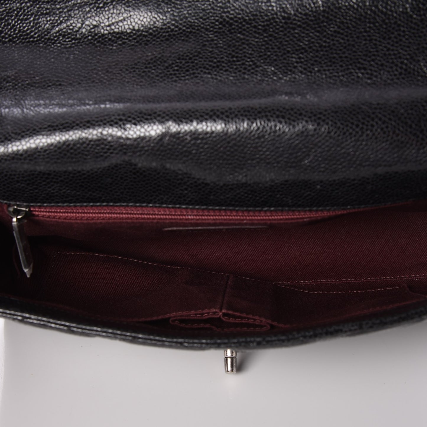 Crumpled Grained Calfskin Medium CC Crave Flap Black