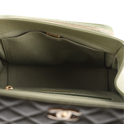Chanel Caviar Quilted Medium Business Affinity Flap Green 4 of 10