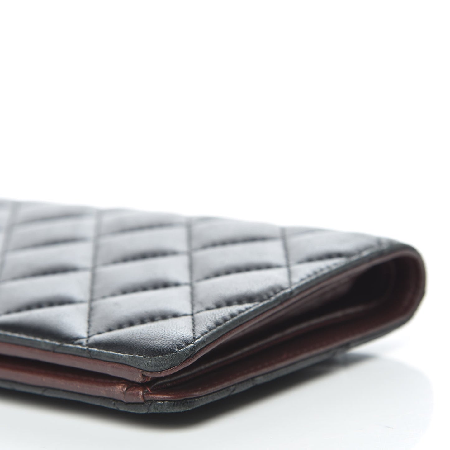 Lambskin Quilted Yen Wallet Black