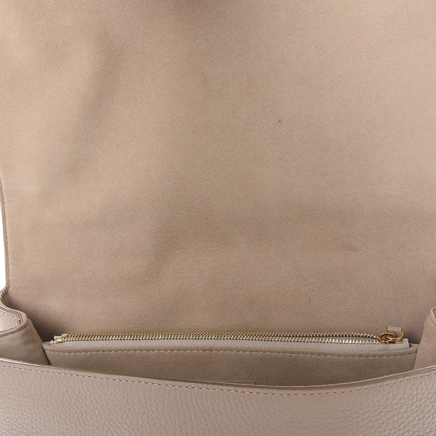 Louis Vuitton Taurillon Volta Galet 9 of 12