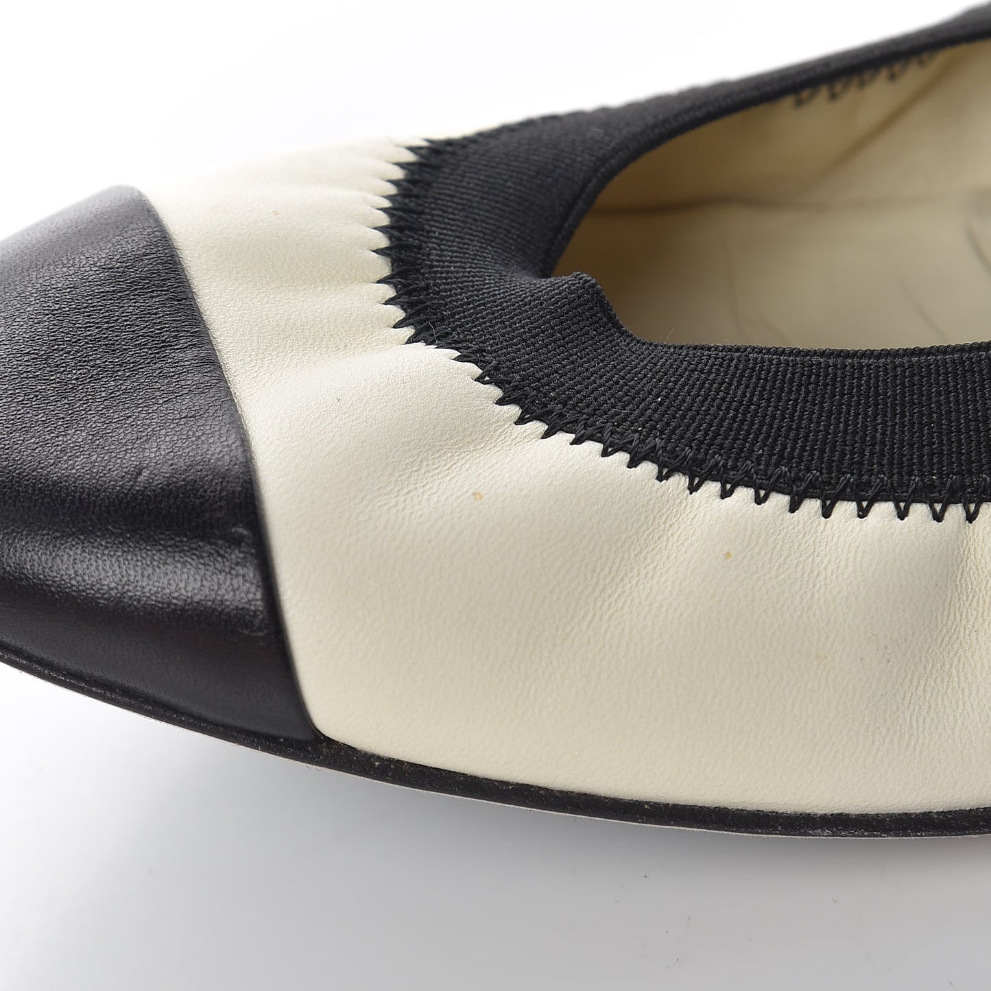 Lambskin CC Elastic Cap Toe Ballerina Flats 37 Off White Black