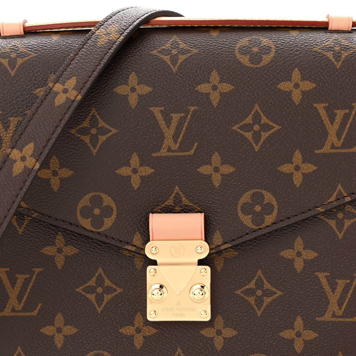 Monogram Pochette Metis