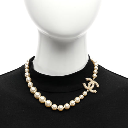 Chanel Pearl CC 100th Anniversary Necklace Light Gold 2 of 5