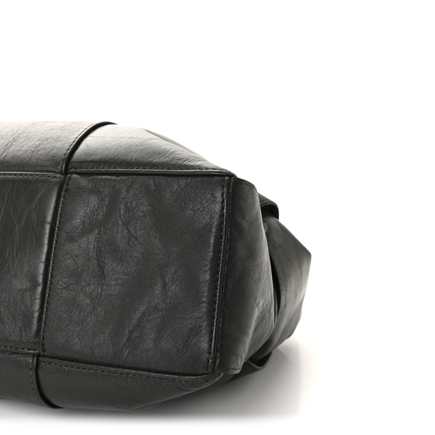 Bottega Veneta Paper Calfskin Maxi Intreccio Medium Arco Camera Bag Camping 9 of 9