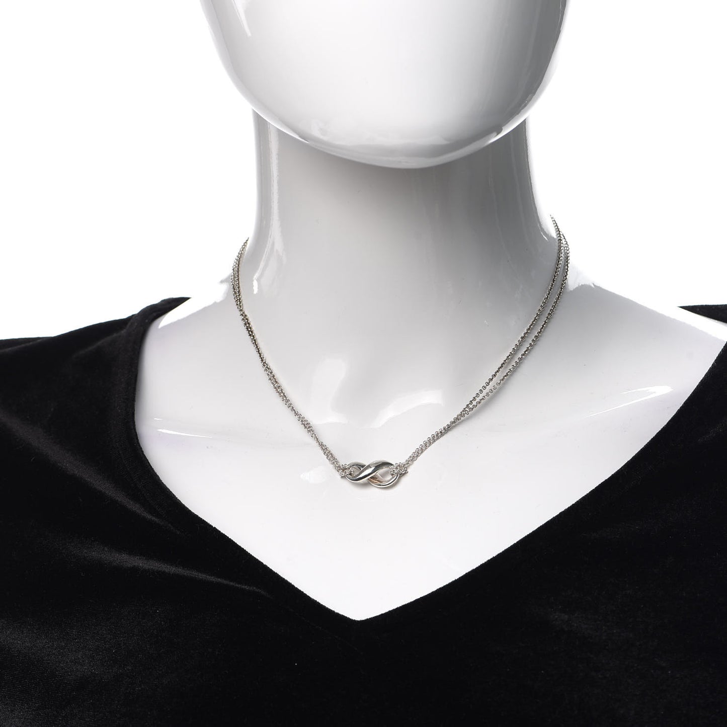 Sterling Silver Figure 8 Pendant Necklace