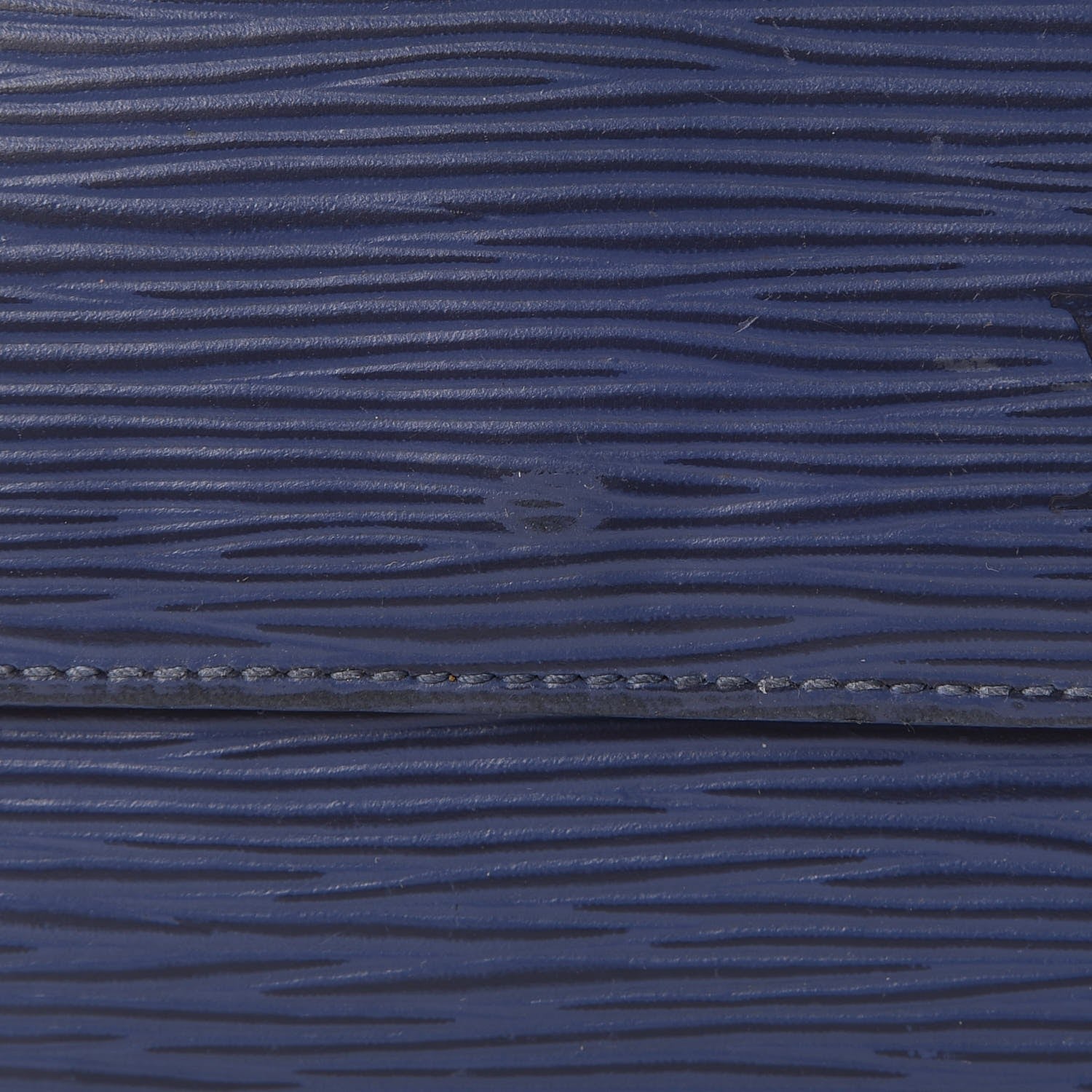 Louis Vuitton Epi Ludlow Wallet Myrtille 14 of 15