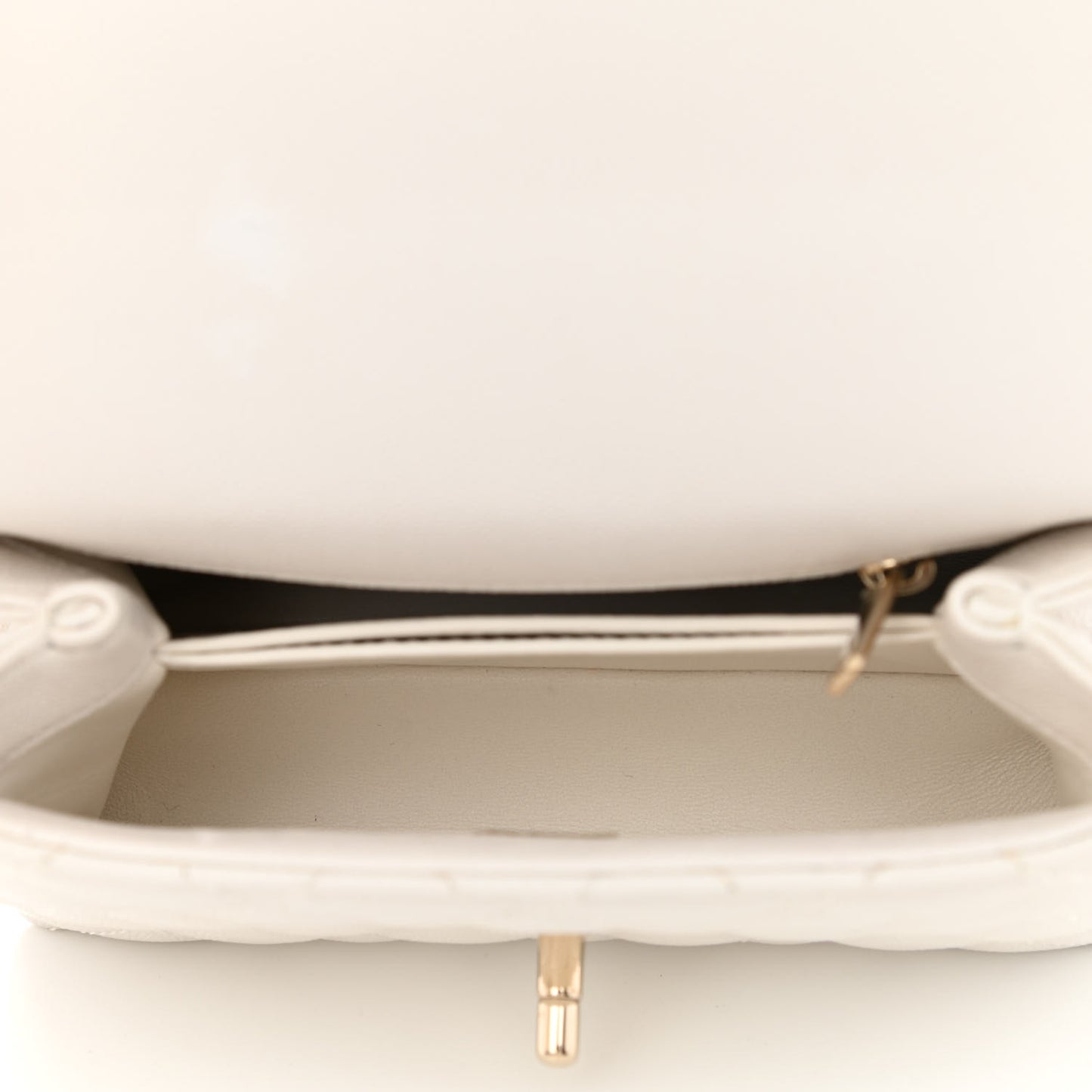 Caviar Quilted Extra Mini Coco Handle Flap White