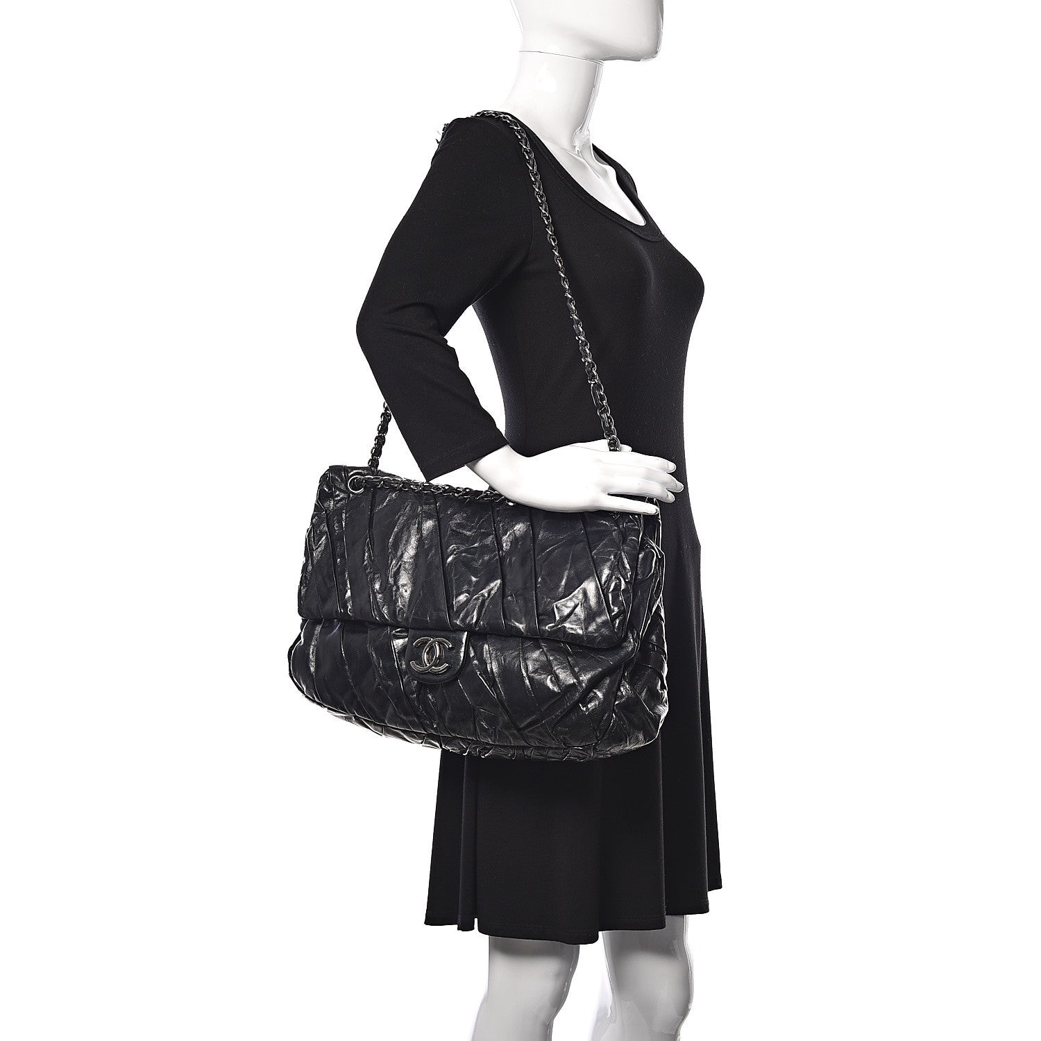 Chanel Glazed Calfskin Maxi Twisted Flap Black 2 of 15