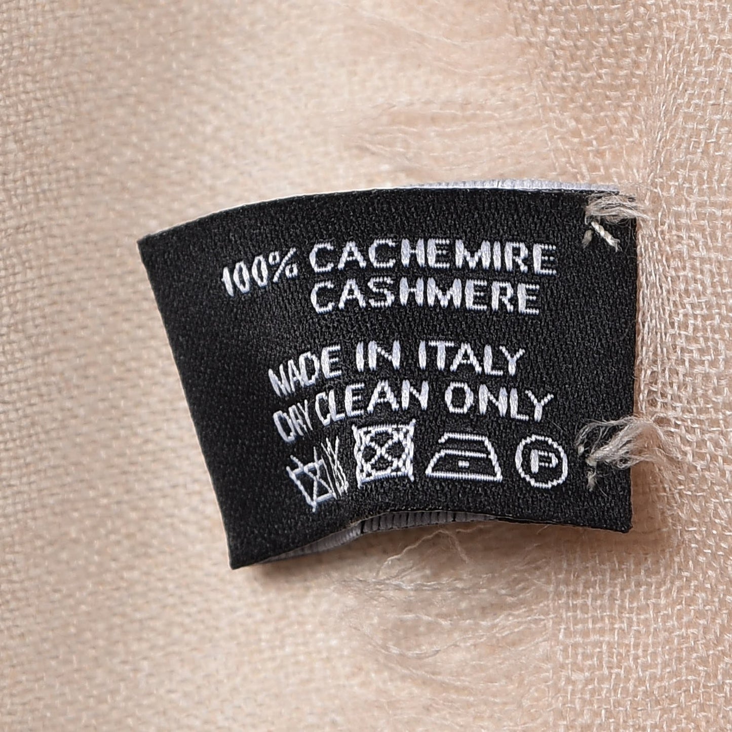 Cashmere No 5 Logo Scarf