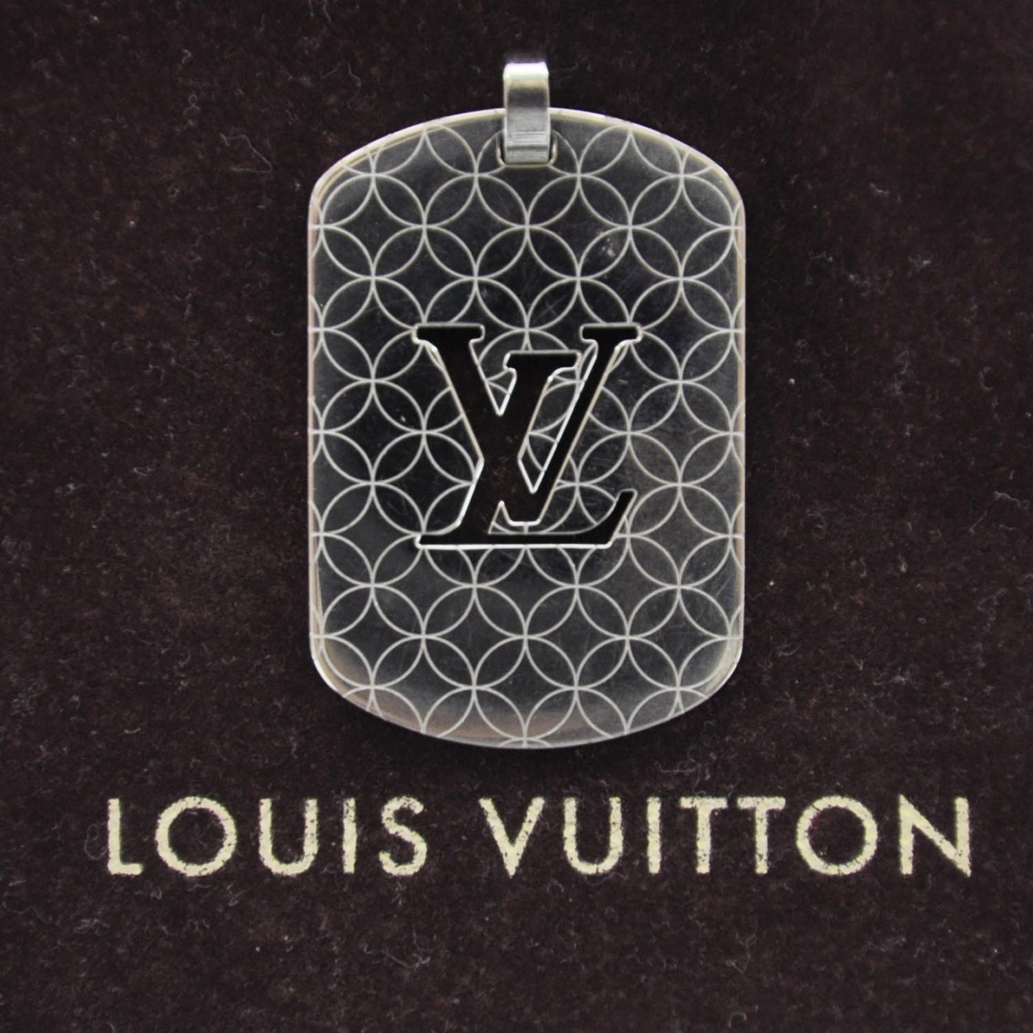 Louis Vuitton Champs Elysees Dog Tags 5 of 6
