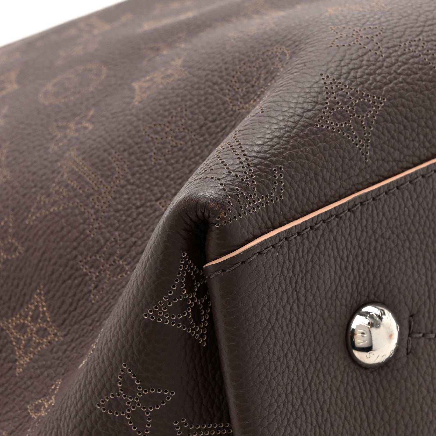 Louis Vuitton Mahina Carmel Hobo Chocolate 13 of 17