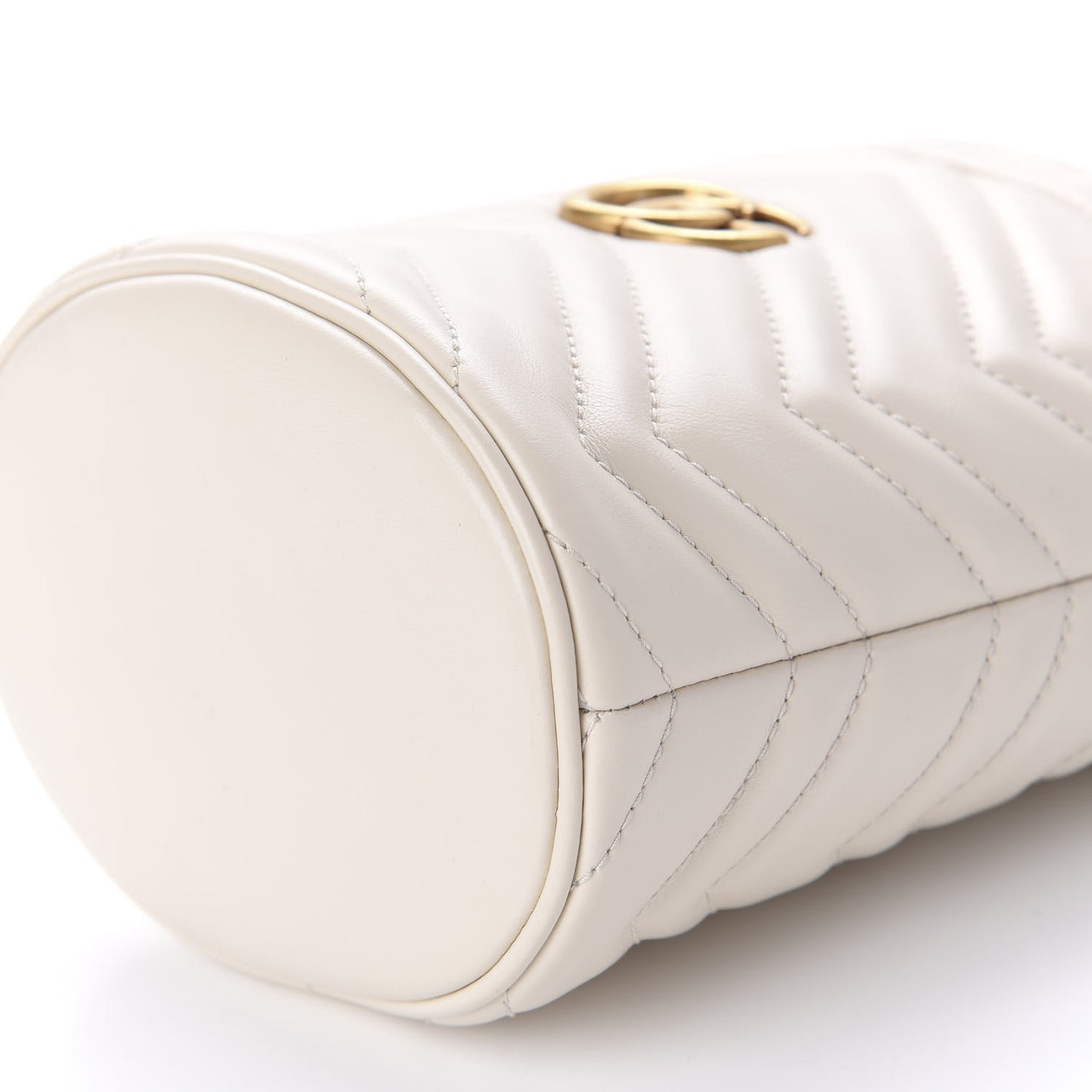 Calfskin Matelasse Mini GG Marmont 2.0 Bucket Bag White