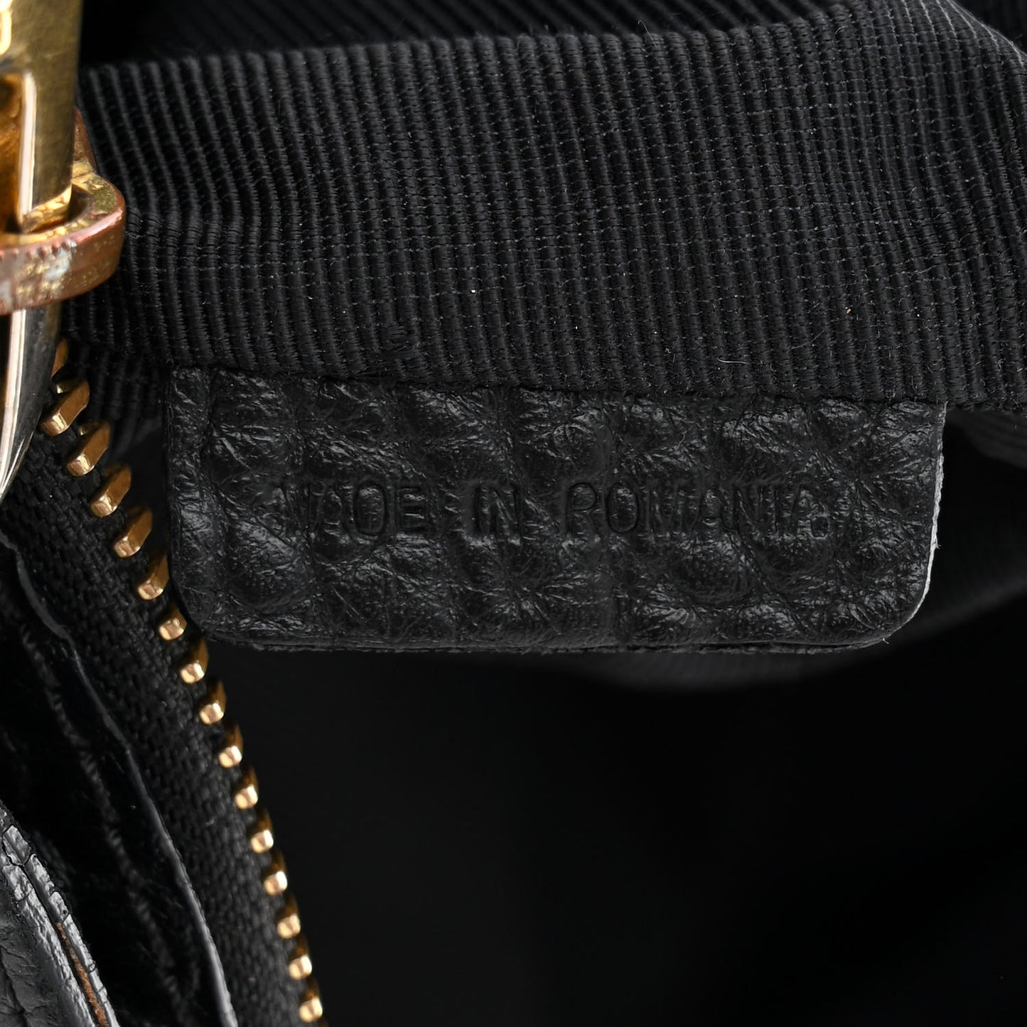 Signature Grain Calfskin Check Embossed Small Chichester Crossbody Clutch Bag Black