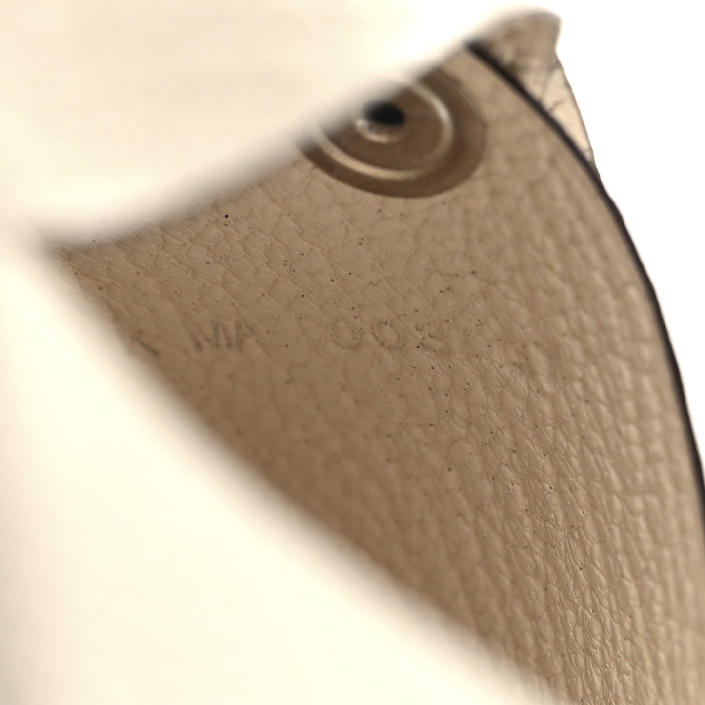 Chevre Mysore Calvi Card Case Nata