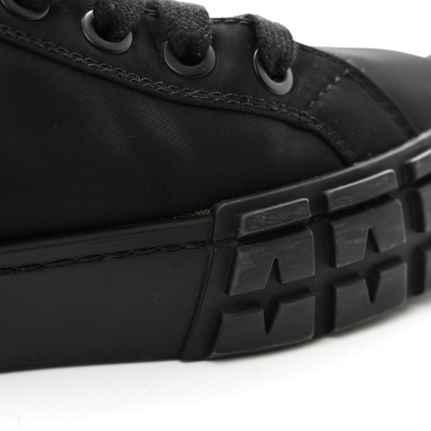 Re-Nylon Gabardine Triangle Womens Wheel Pouch Pocket High Top Sneakers 39 Black