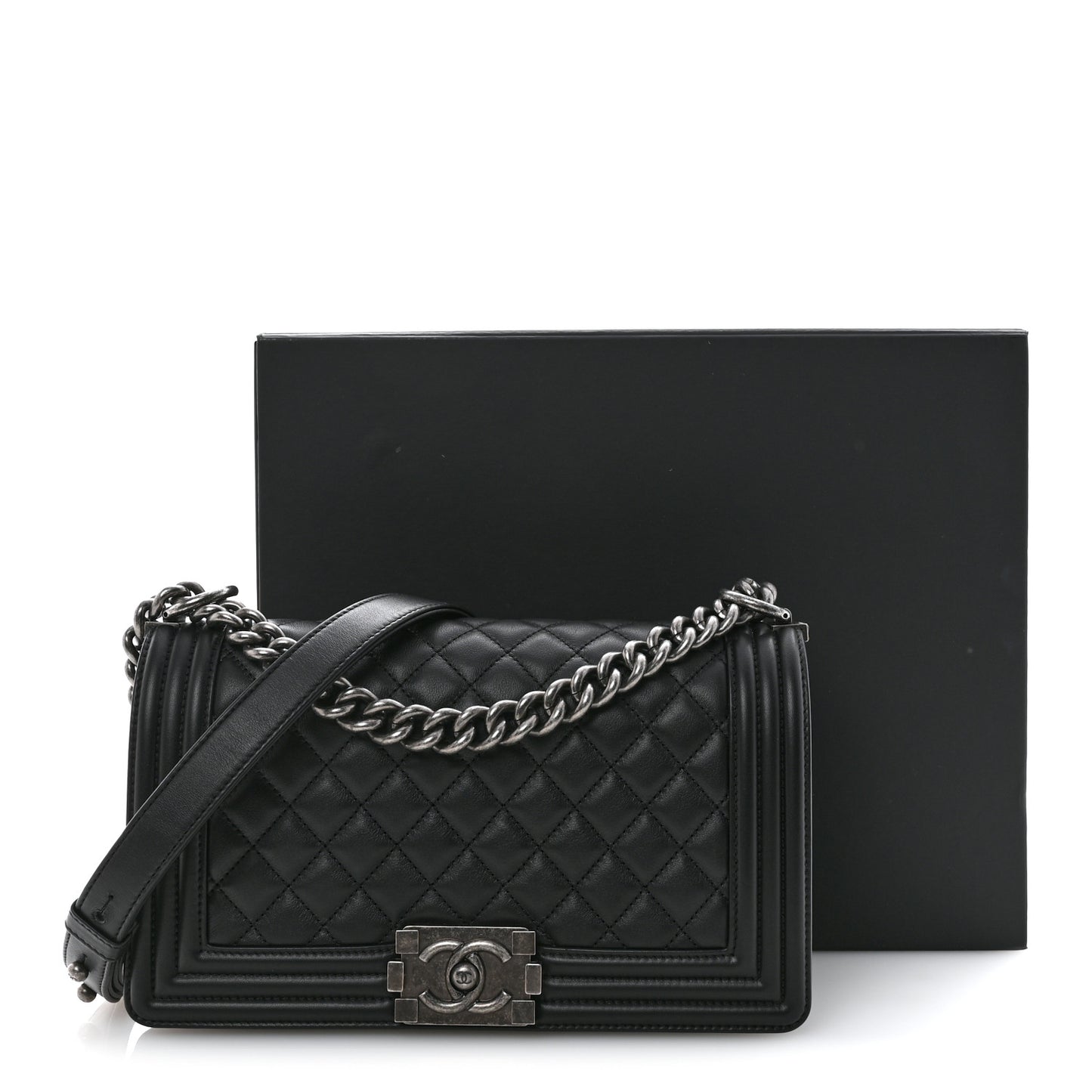 Calfskin Quilted Medium Boy Flap Black
