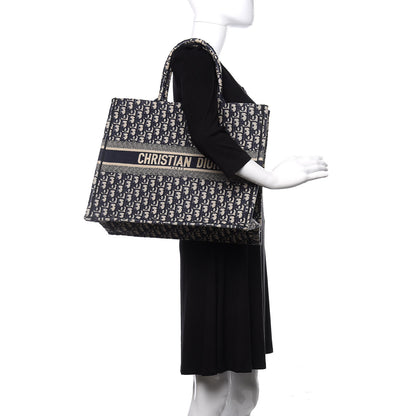 Christian Dior Oblique Book Tote Blue Multicolor 2 of 13