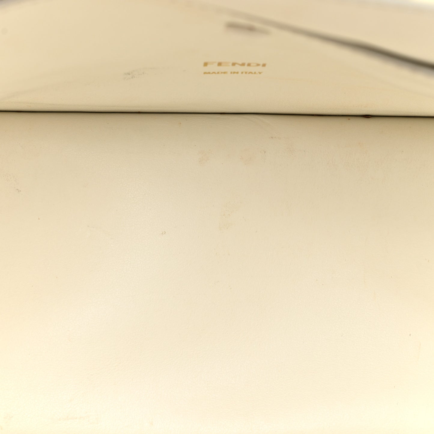 TPU FF Vitello Century F is Fendi Kan I Shoulder Bag White