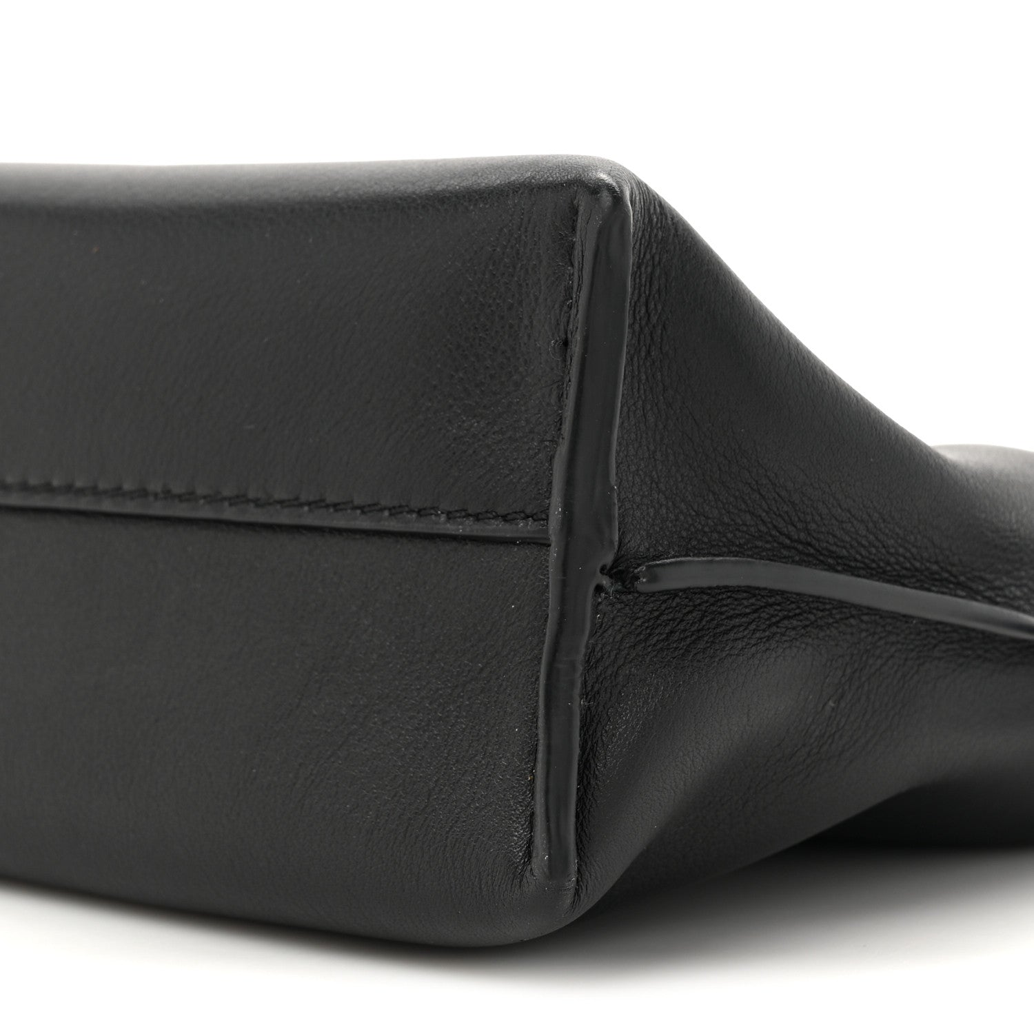 Loewe X HOWLS MOVING CASTLE Satin Calfskin Flamenco Knot Clutch Black 8 of 9