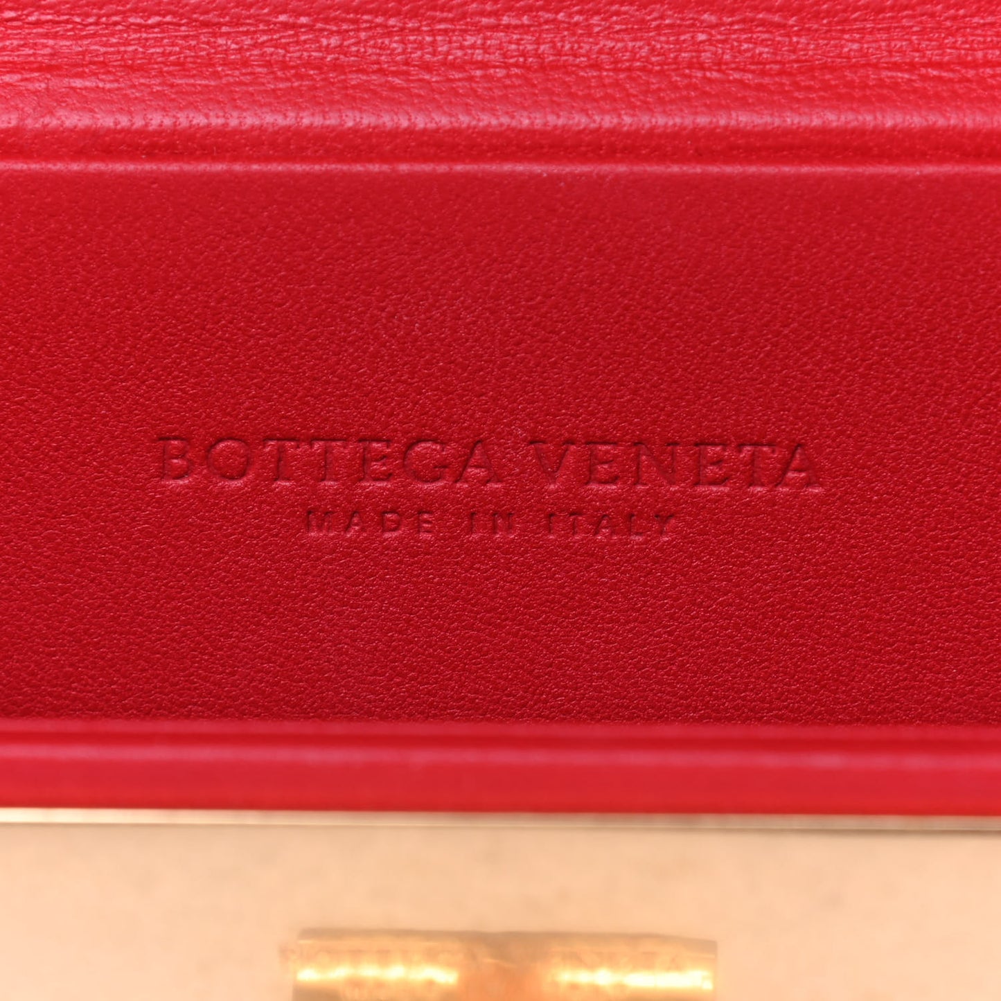 Calfskin Daisey Box Clutch Red