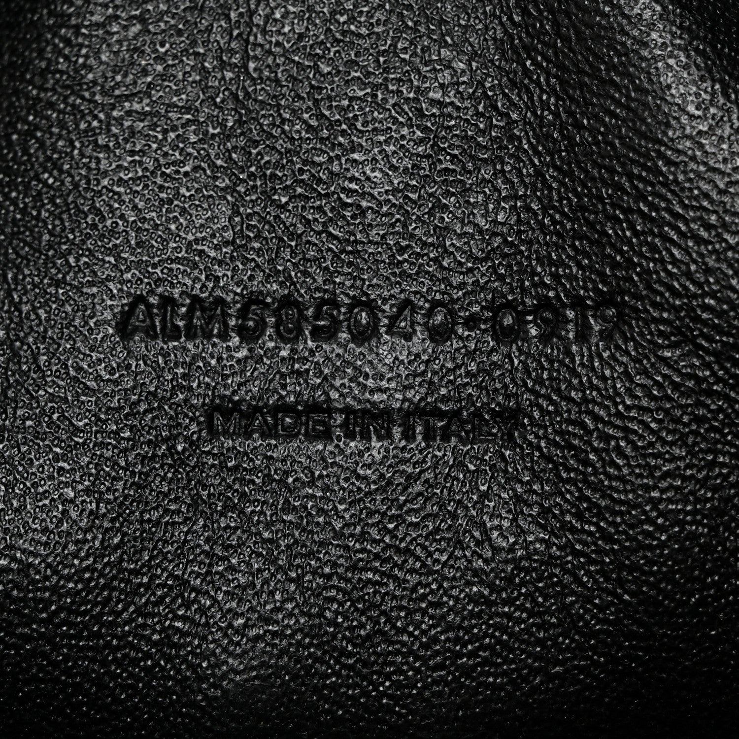 Saint Laurent Grain De Poudre Matelasse Monogram Mini Lou Camera Bag Dark Beige 7 of 10