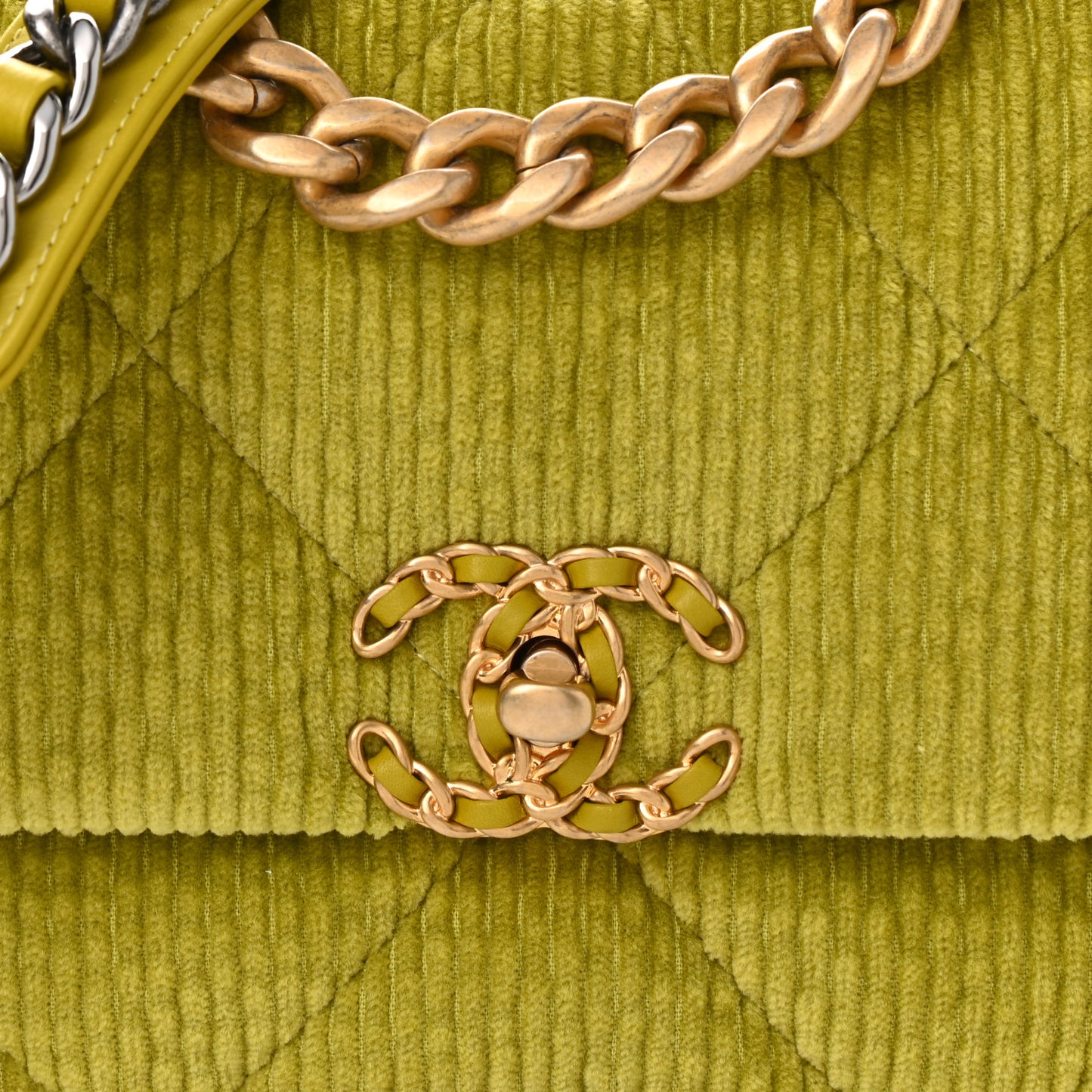 Corduroy Quilted Medium Chanel 19 Flap Light Green