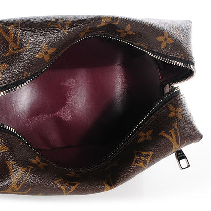 Louis Vuitton Monogram Macassar Toiletry Kit 7 of 9