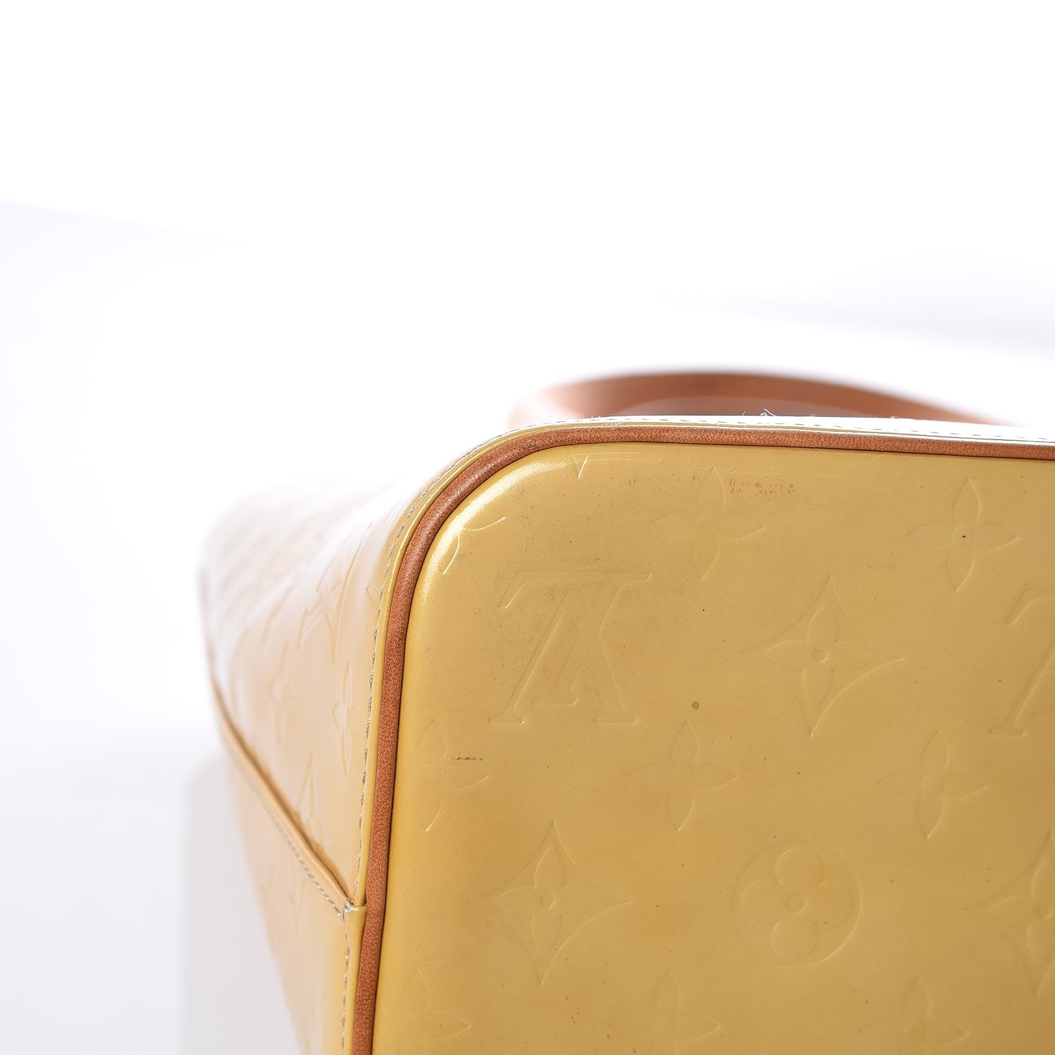 Louis Vuitton Vernis Houston Beige 31 of 46